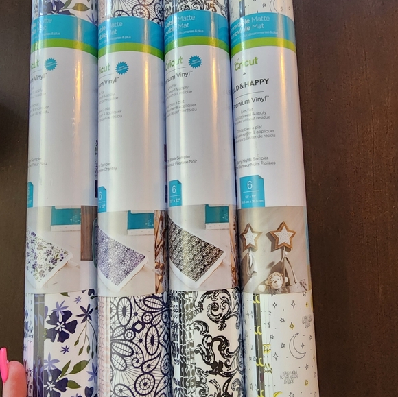 Cricut Premium Vinyl Sampler x4| 24 sheets of Removable Matte Vinyl| NEW - Picture 1 of 12